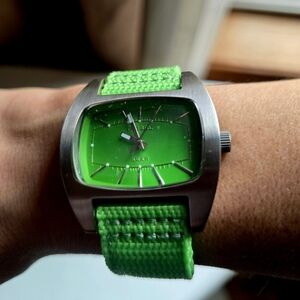 Diesel Green Dial Quartz Watch DZ-2120 New Condition